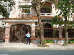 thuê dịch vụ bảo vệ