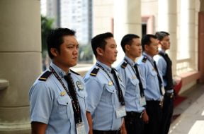 Dịch vụ bảo vệ thường trú