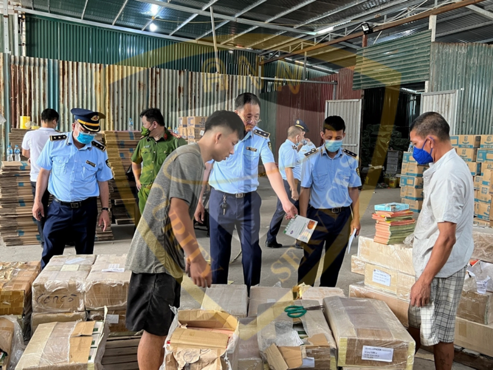 Đặc điểm của đội ngũ nhân viên bảo vệ kho hàng