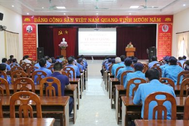 Khai giảng lớp đào tạo nghiệp vụ cho nhân viên bảo vệ