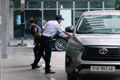Nhiệm Vụ Của Nhân Viên Bảo Vệ Trực Sảnh